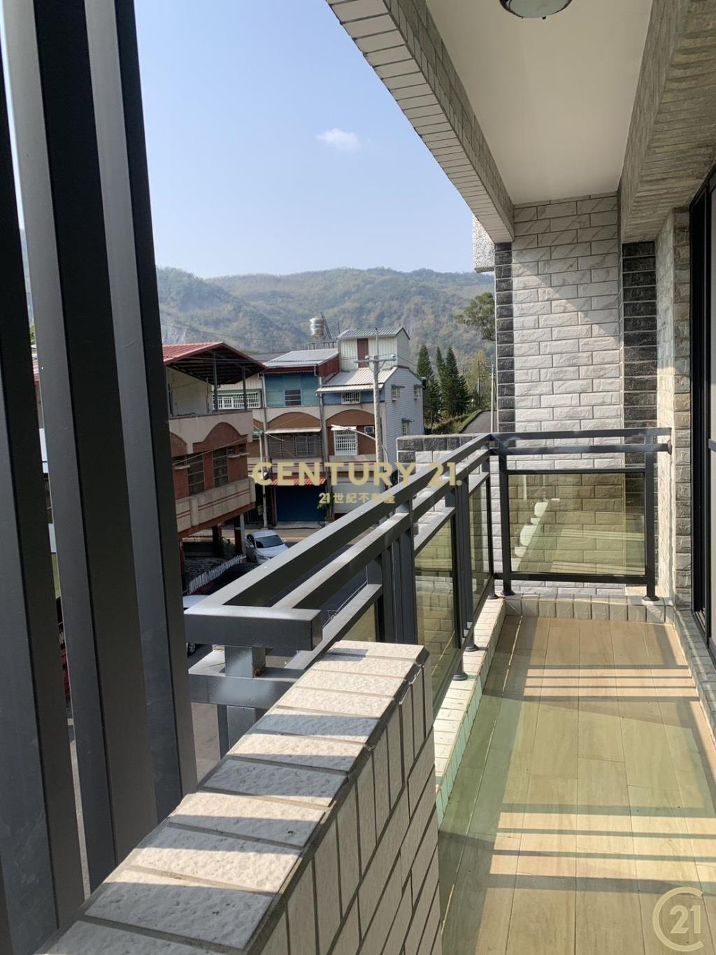 南橫旁鄰甲仙國中全新雙併別墅B