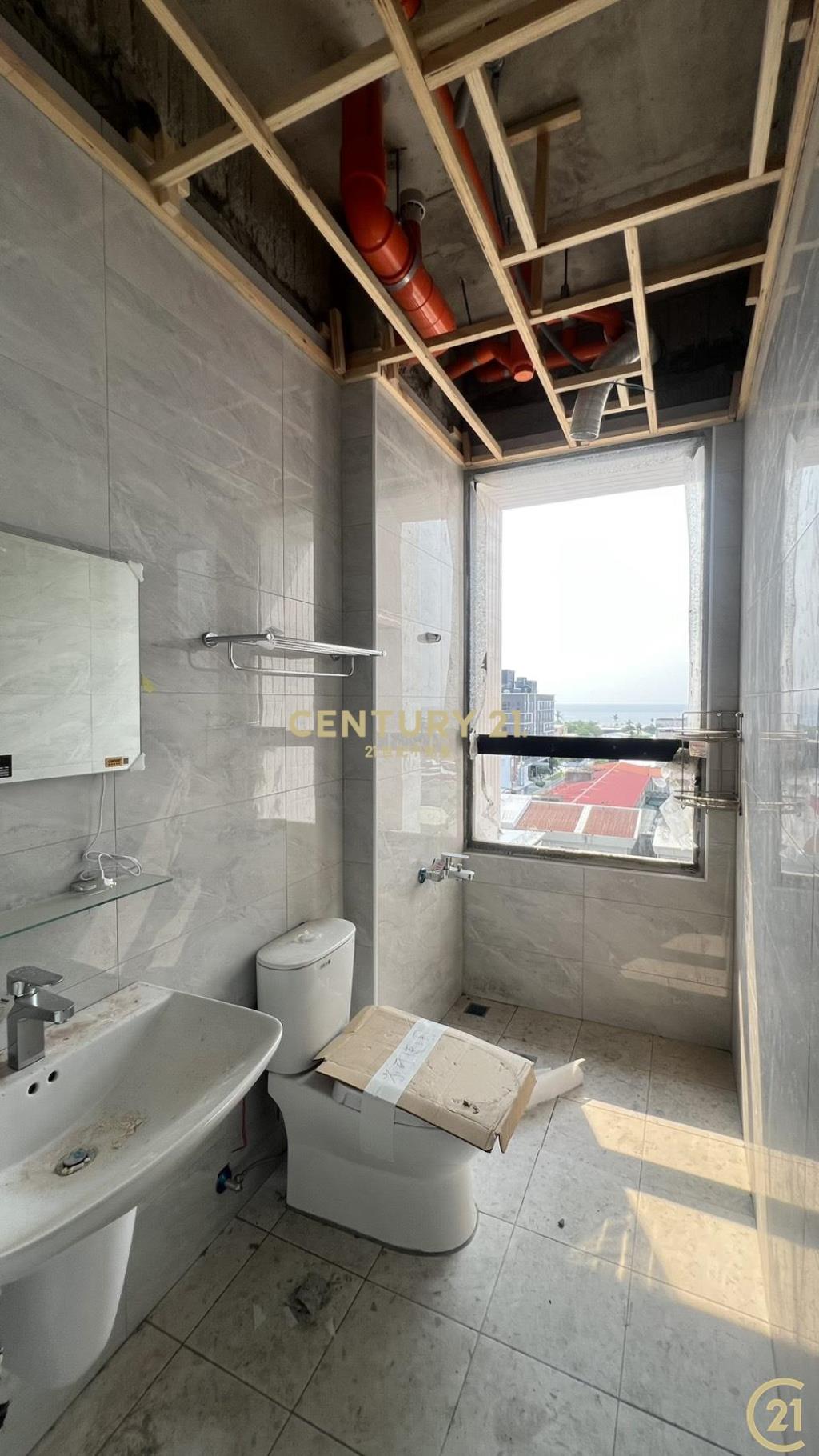 蛋黃區市中心3房全新大樓4樓E