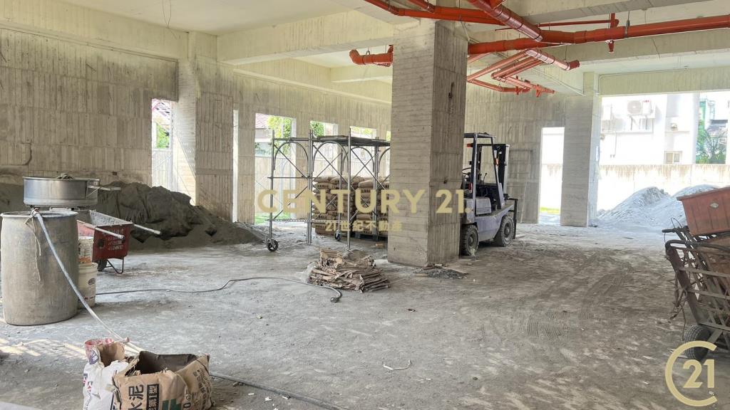 蛋黃區市中心3房全新大樓4樓E