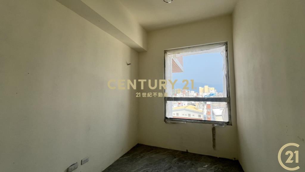 蛋黃區市中心3房全新大樓7樓A