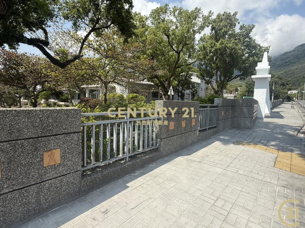 關山小鎮環境優美透天