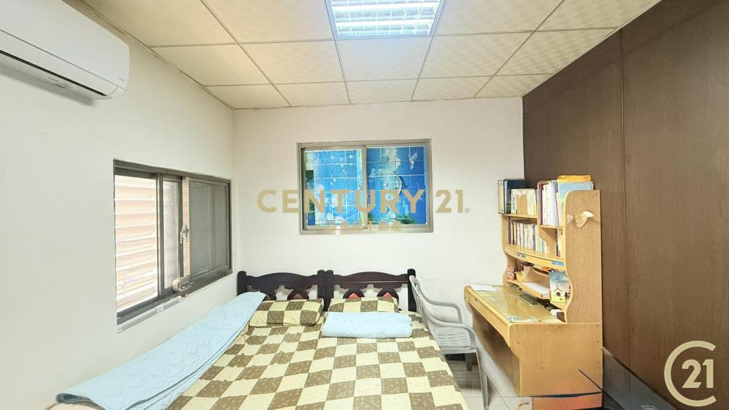 寶桑町旁小平房