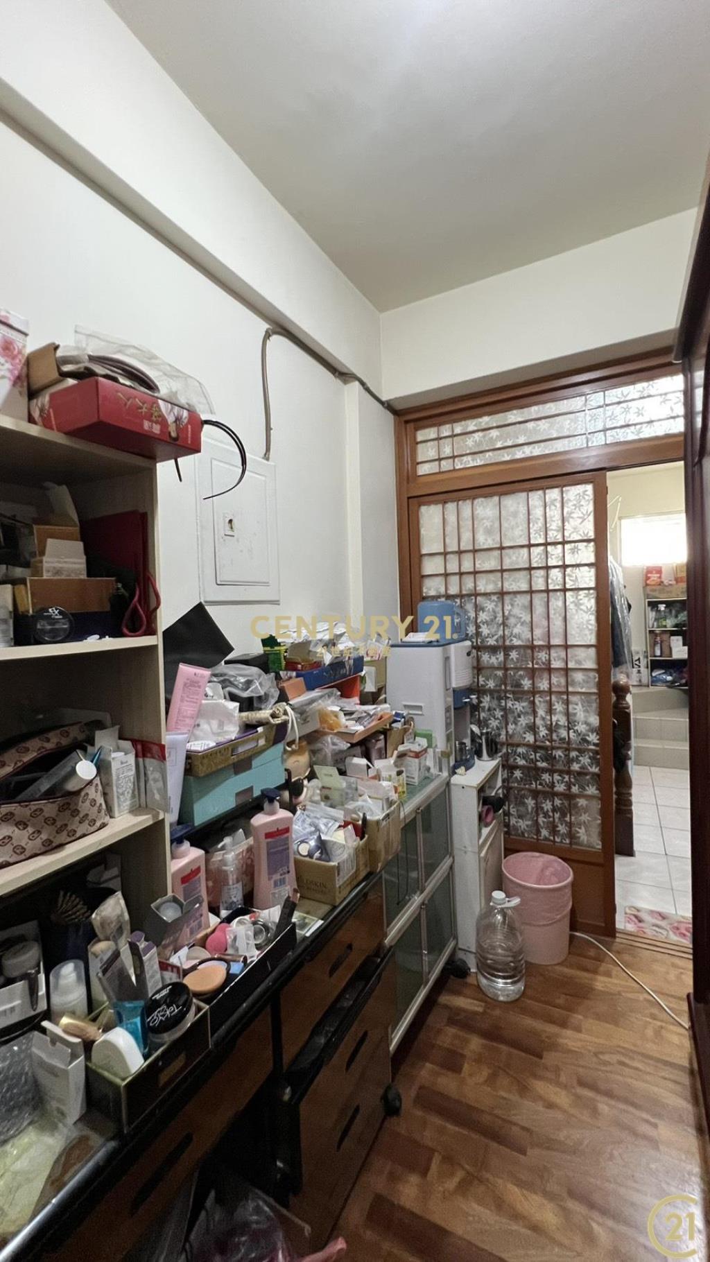 近均一店住