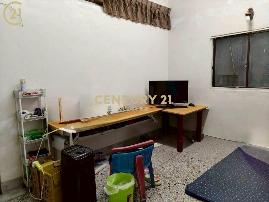 近車站超值透天