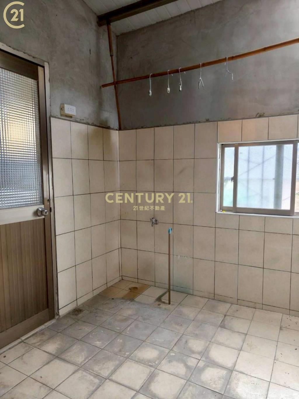 近車站超值透天