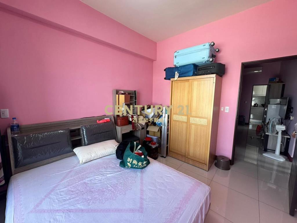 5年溫馨華廈平車位