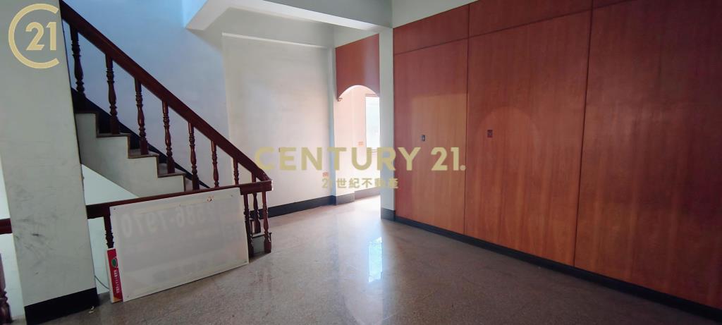 三期大面寬｜七米金店面