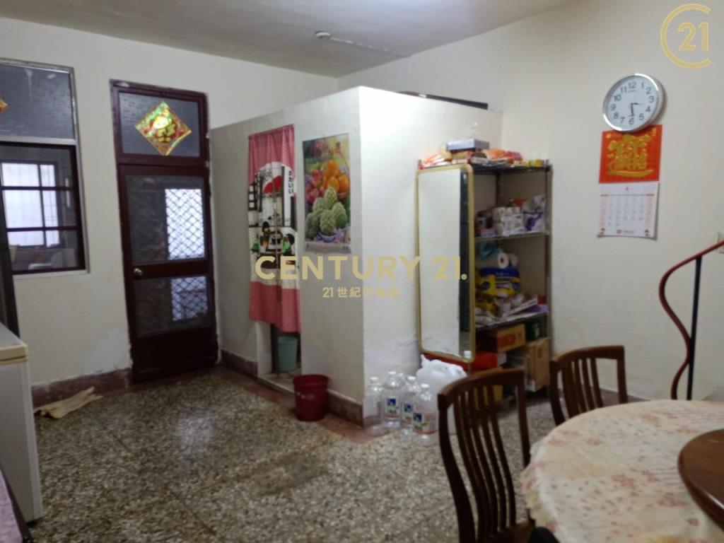 市區溫馨透天-透26