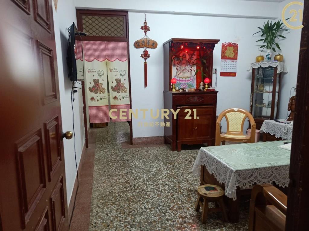 市區溫馨透天-透26