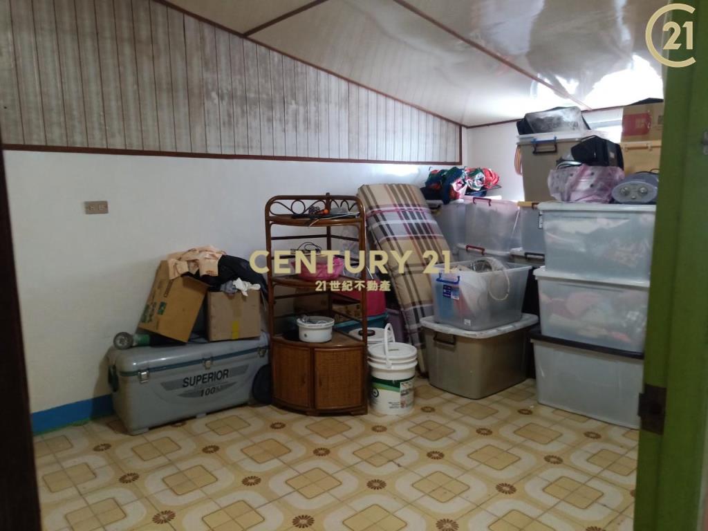 市區溫馨透天-透26