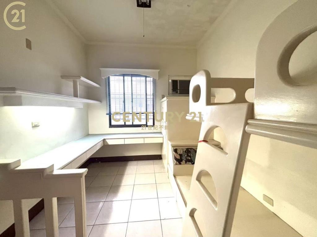 公園旁大地坪雙併別墅-別66