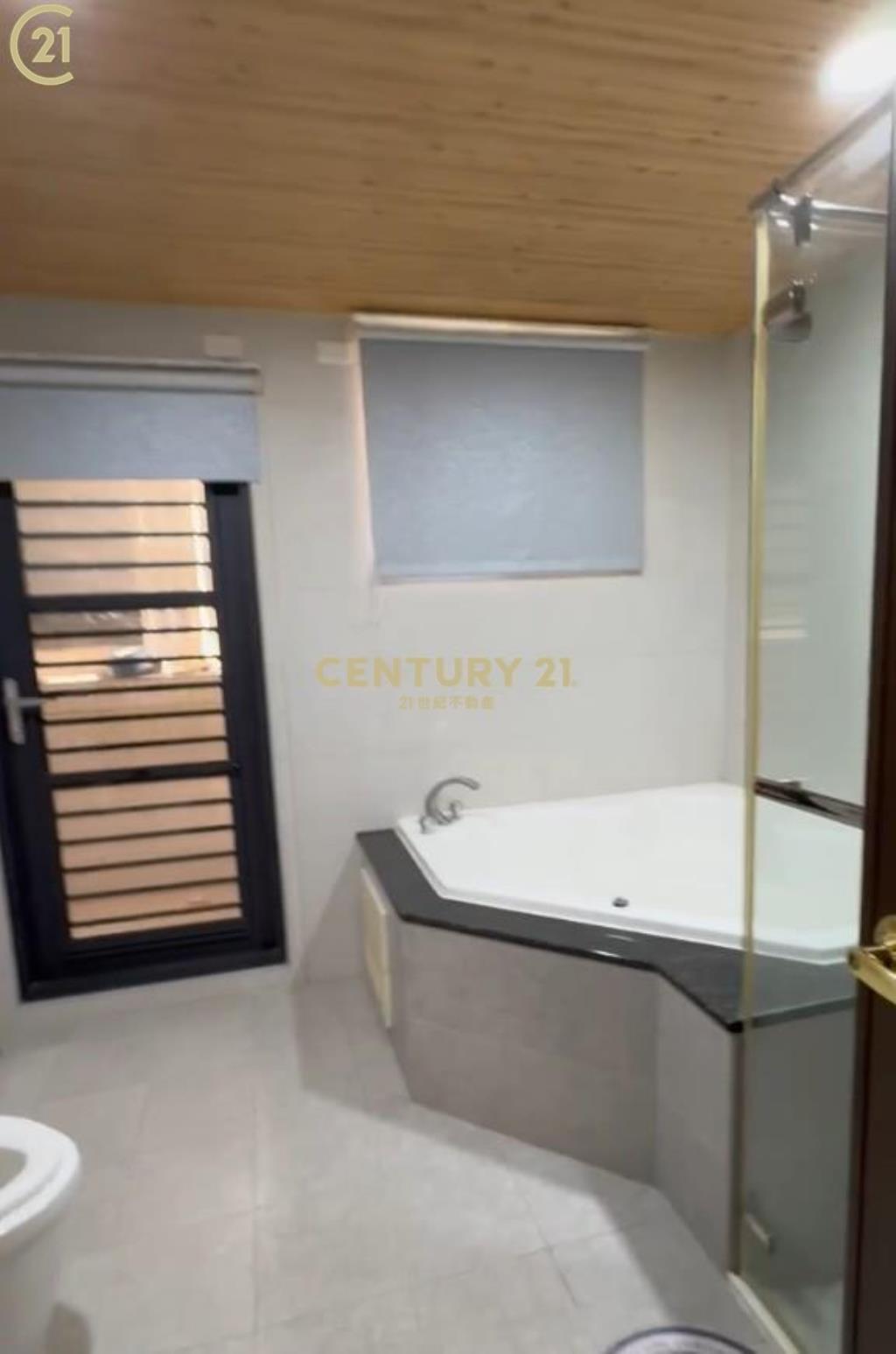 佛心價實贈百萬裝潢家具電近義大質感美墅