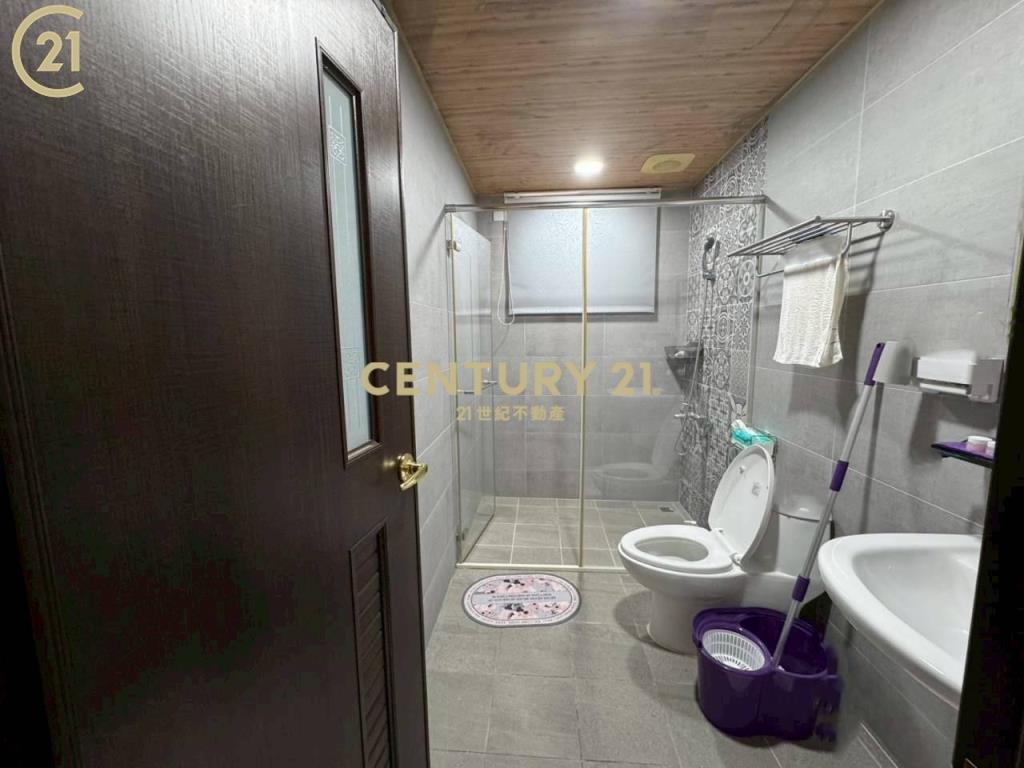 佛心價實贈百萬裝潢家具電近義大質感美墅