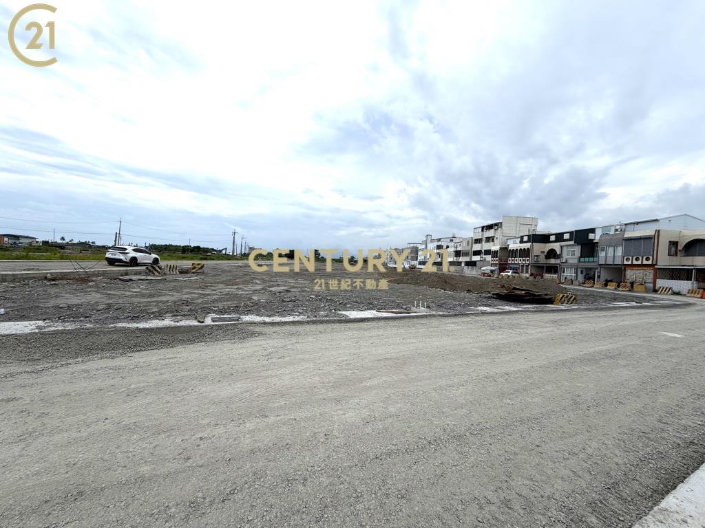 近全聯三角窗美建地-建市62