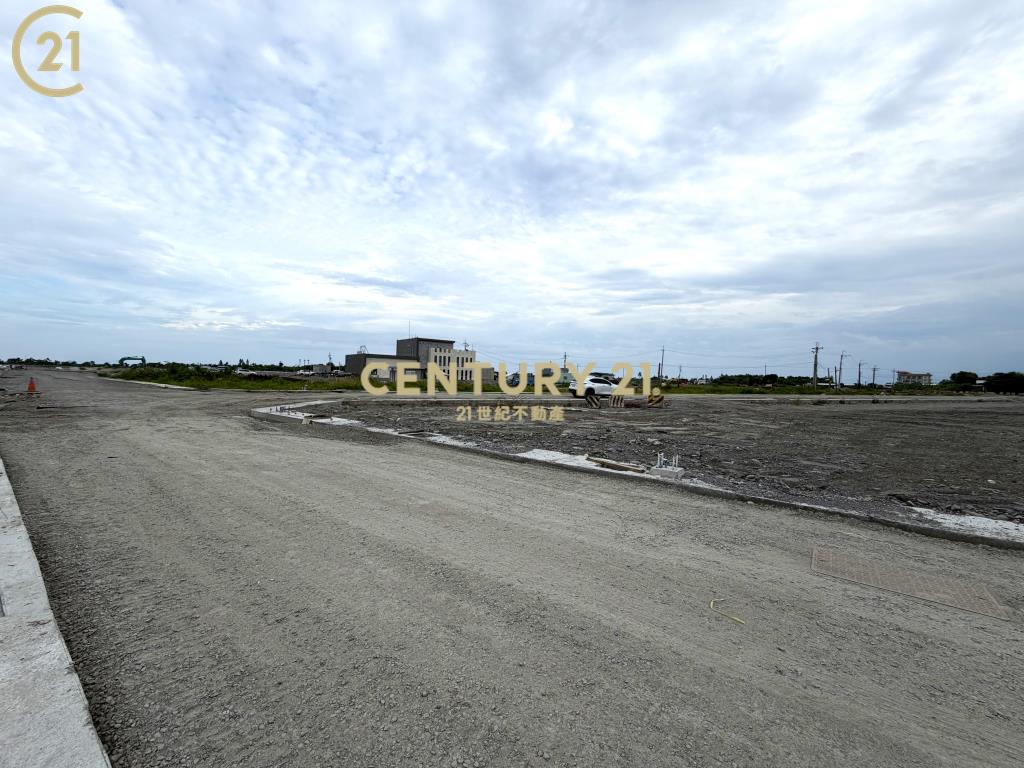 近全聯三角窗美建地-建市62