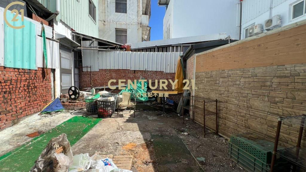 新生路近國中旁店面-建市67